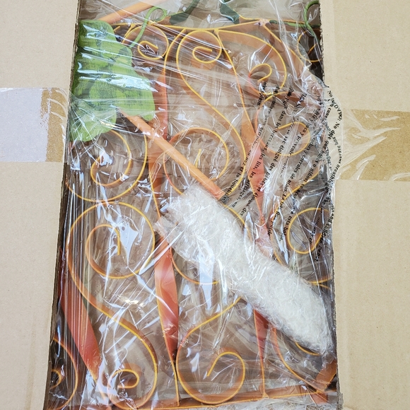 Pumpkin shape metal scrolls New Home Interiors 12.5 x 18" might have 3 available - Picture 6 of 8